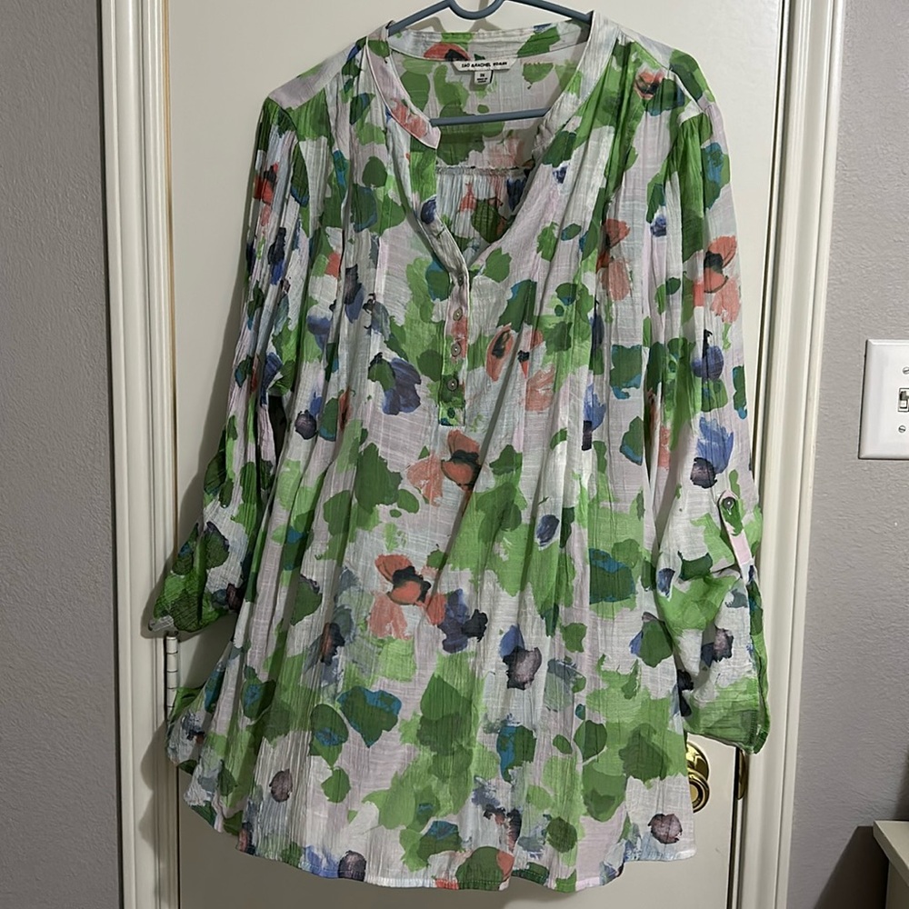 3x plus women’s 3/4 roll tab sleeve floral print blouse